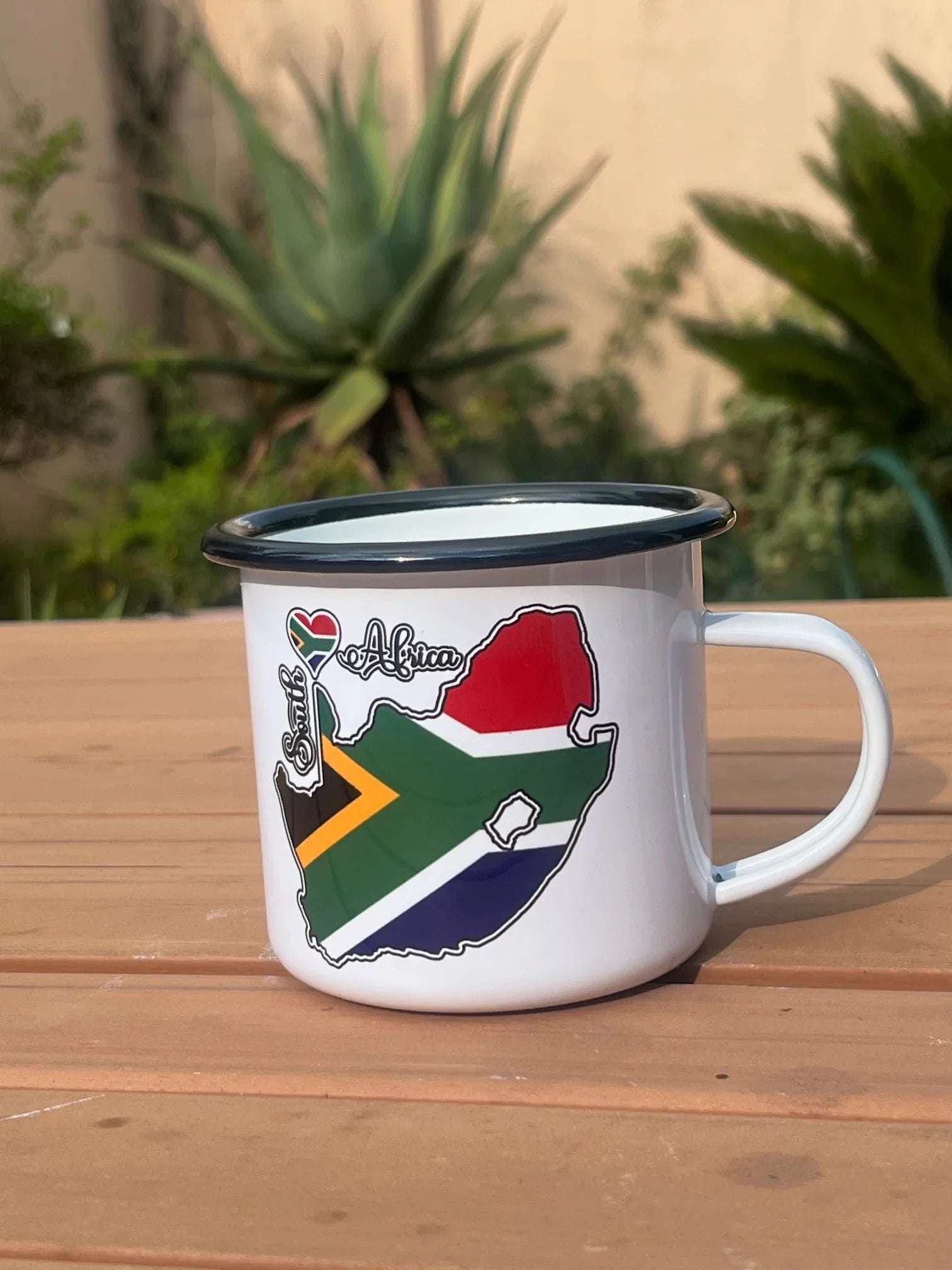 Lightweight enamel mug with South African flag map print, great for travel, heritage gifts, or daily use.