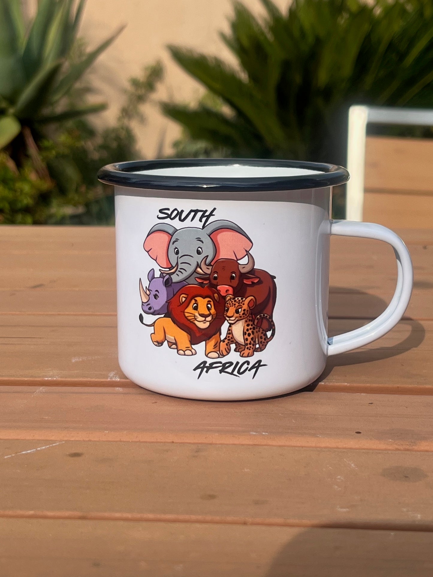 Customizable Vintage Enamel Mugs for Every Occasion