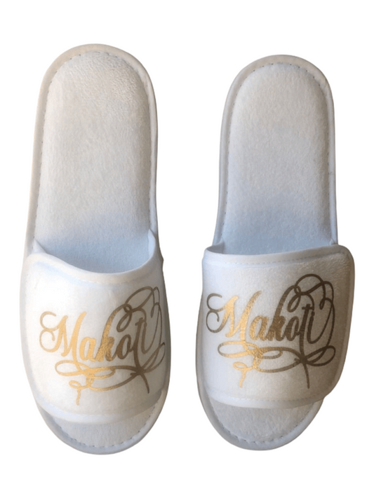 Hotel Slippers: Makoti Print