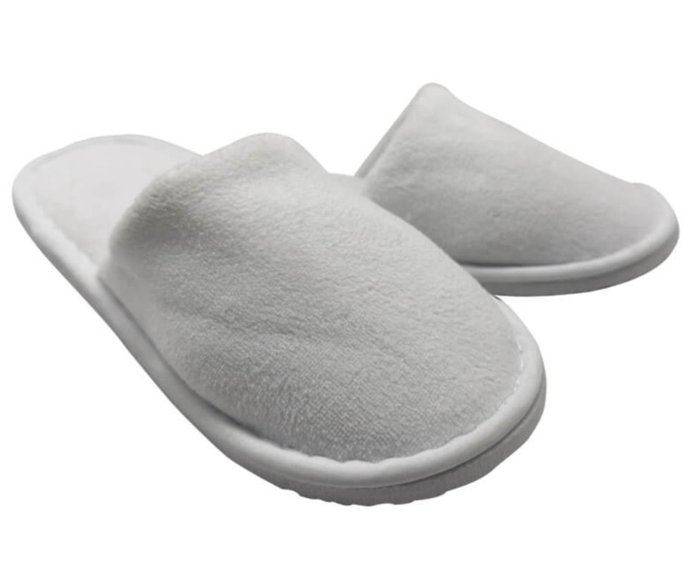 Hotel Slippers: Unbranded